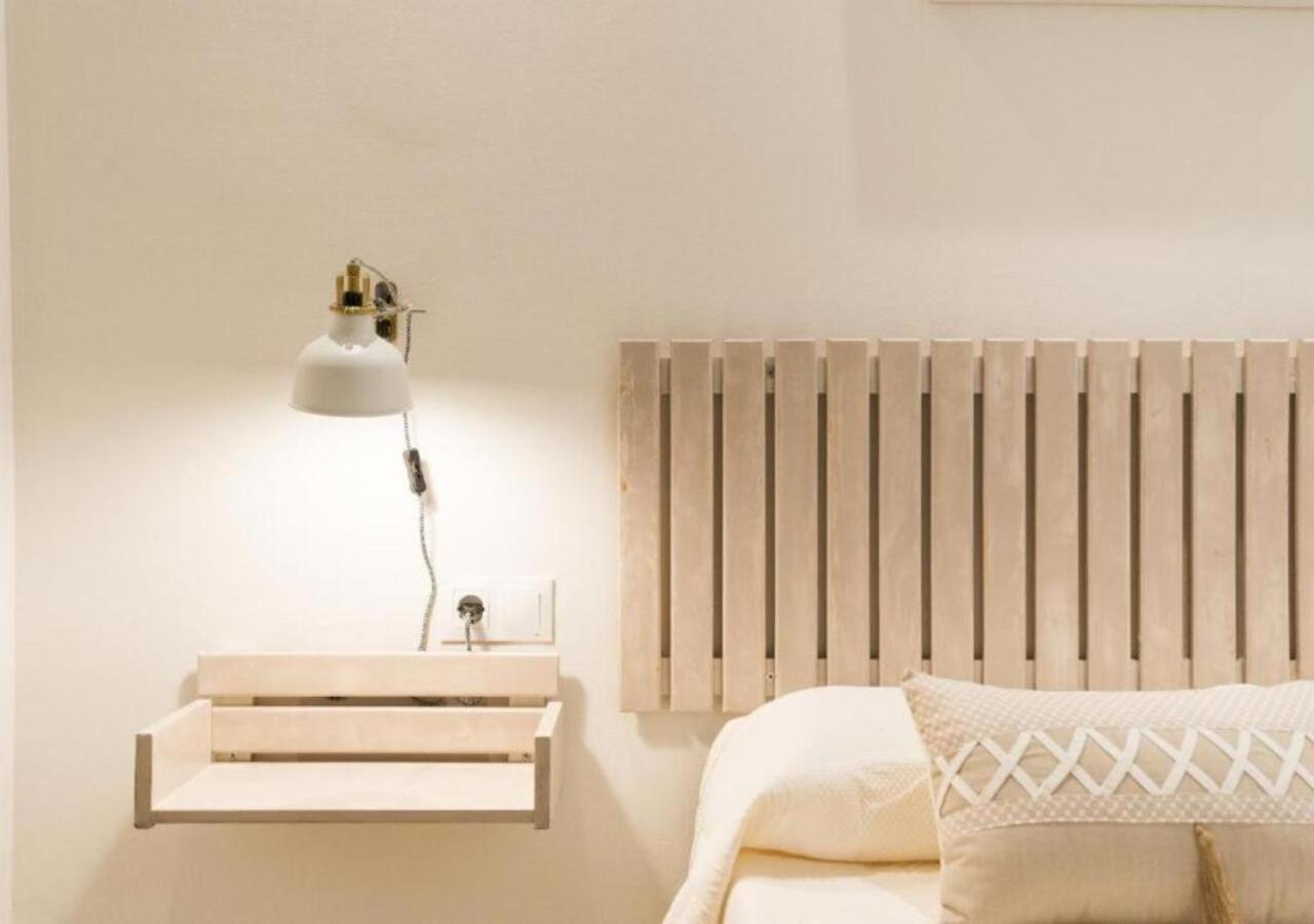 Supreme Centre & Parking Apartment