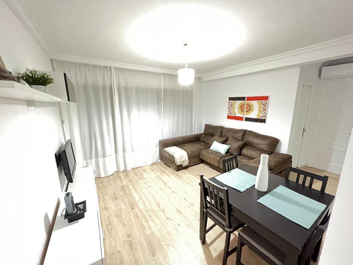 Holidays2malaga Dr Maranon 3 Bedrooms Terrace Aircon North Malaga
