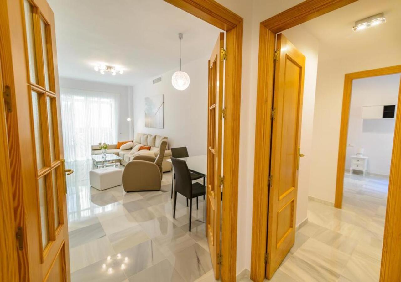 Picasso - Art District Experience Apartment