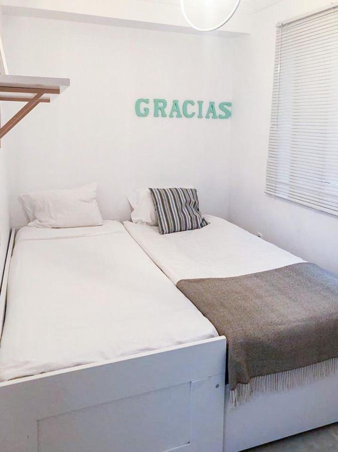 Apartment Hola Atarazanas