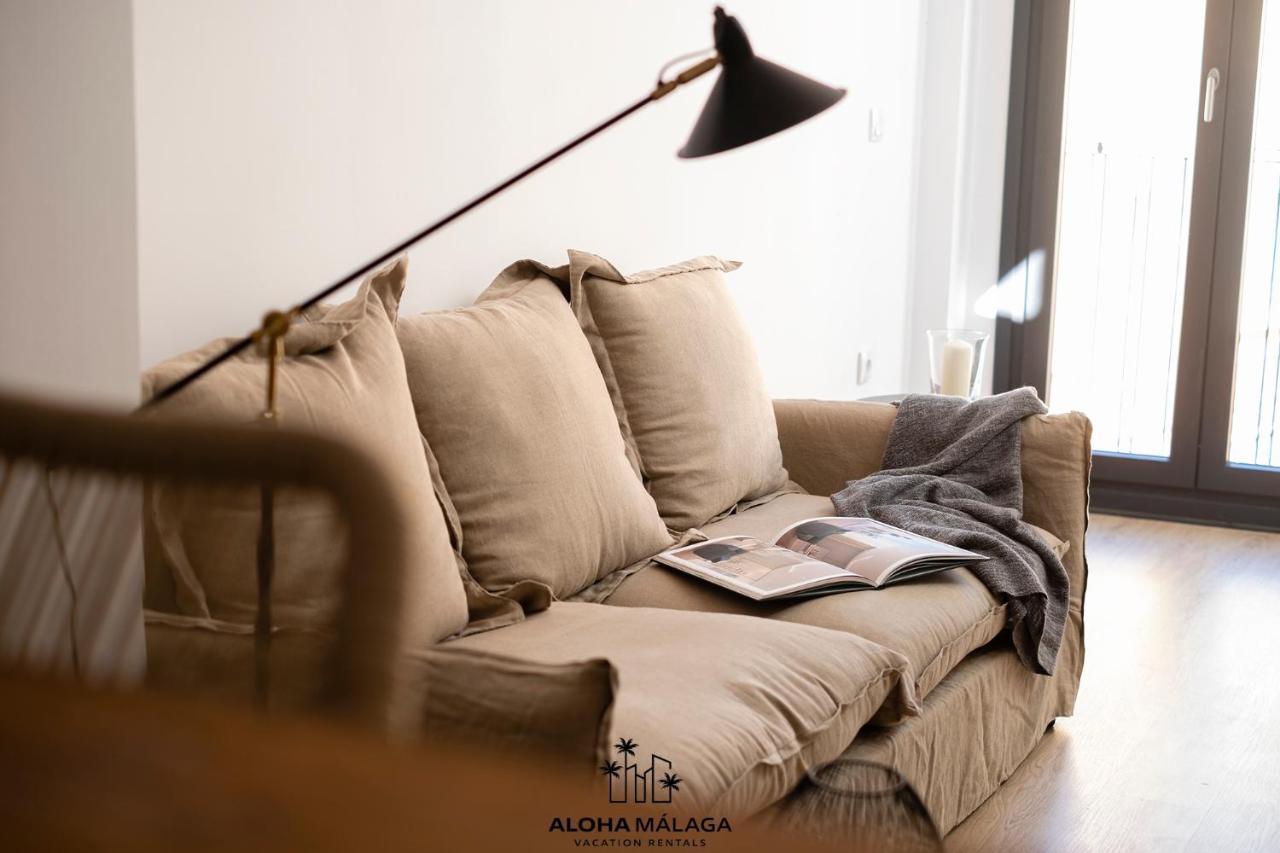 Luxury Duplex With Pool And Padel Court In Town Apartment *