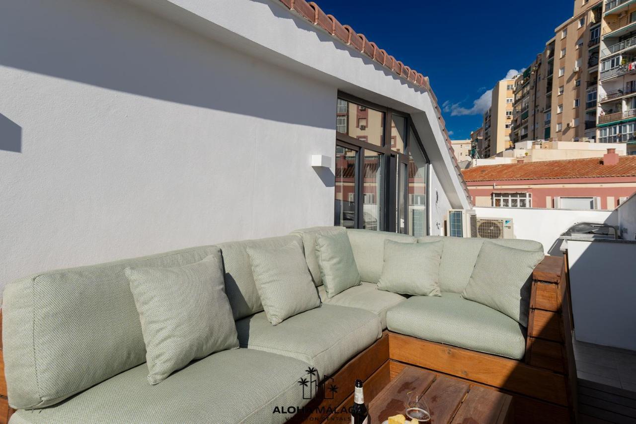 Apartment Luxury Duplex With Pool And Padel Court In Town