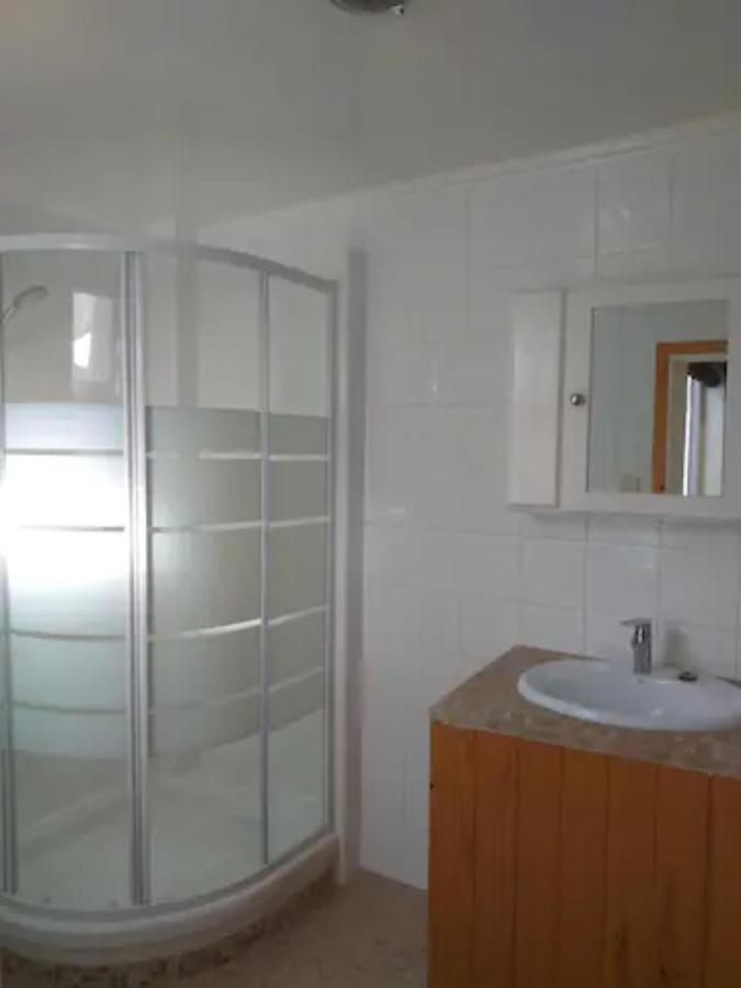 Ensuites Centre *