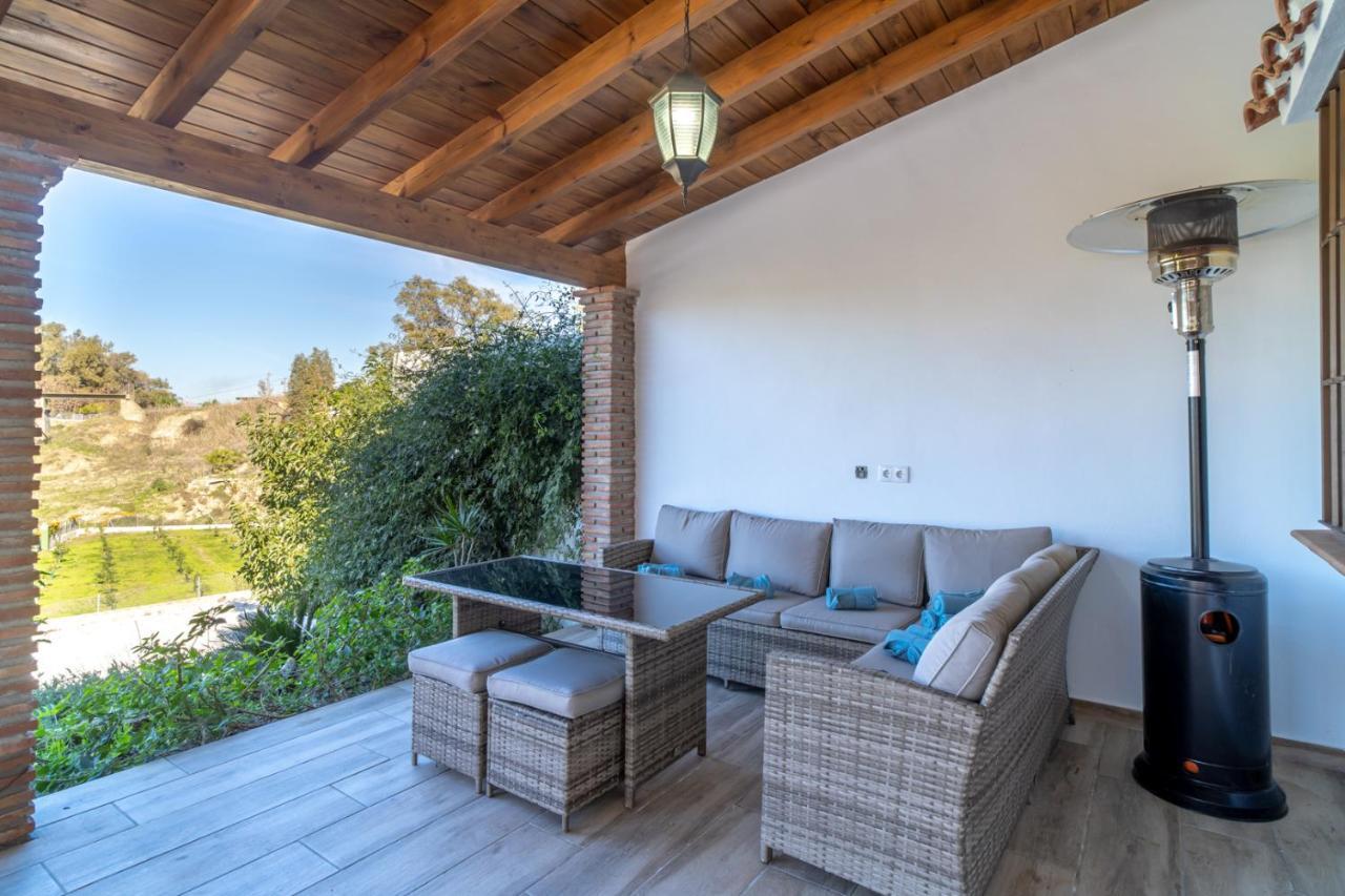 De Diseno Con Piscina Y Barbacoa Málaga