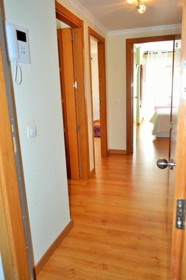 Hospitales Y Centro Suites Salmeron Apartment