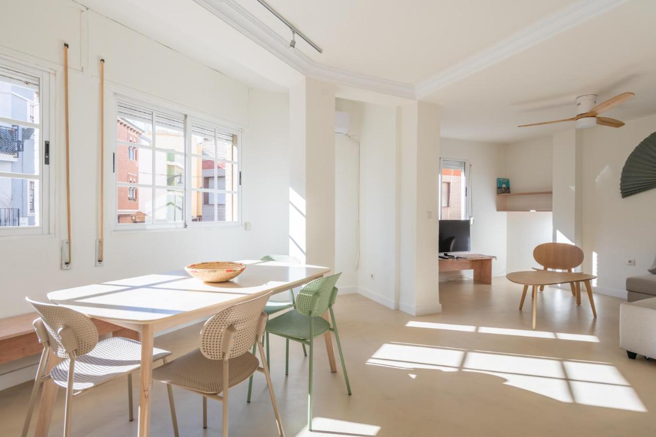 Amplio Apartamento Trinidad By Renthas Malaga