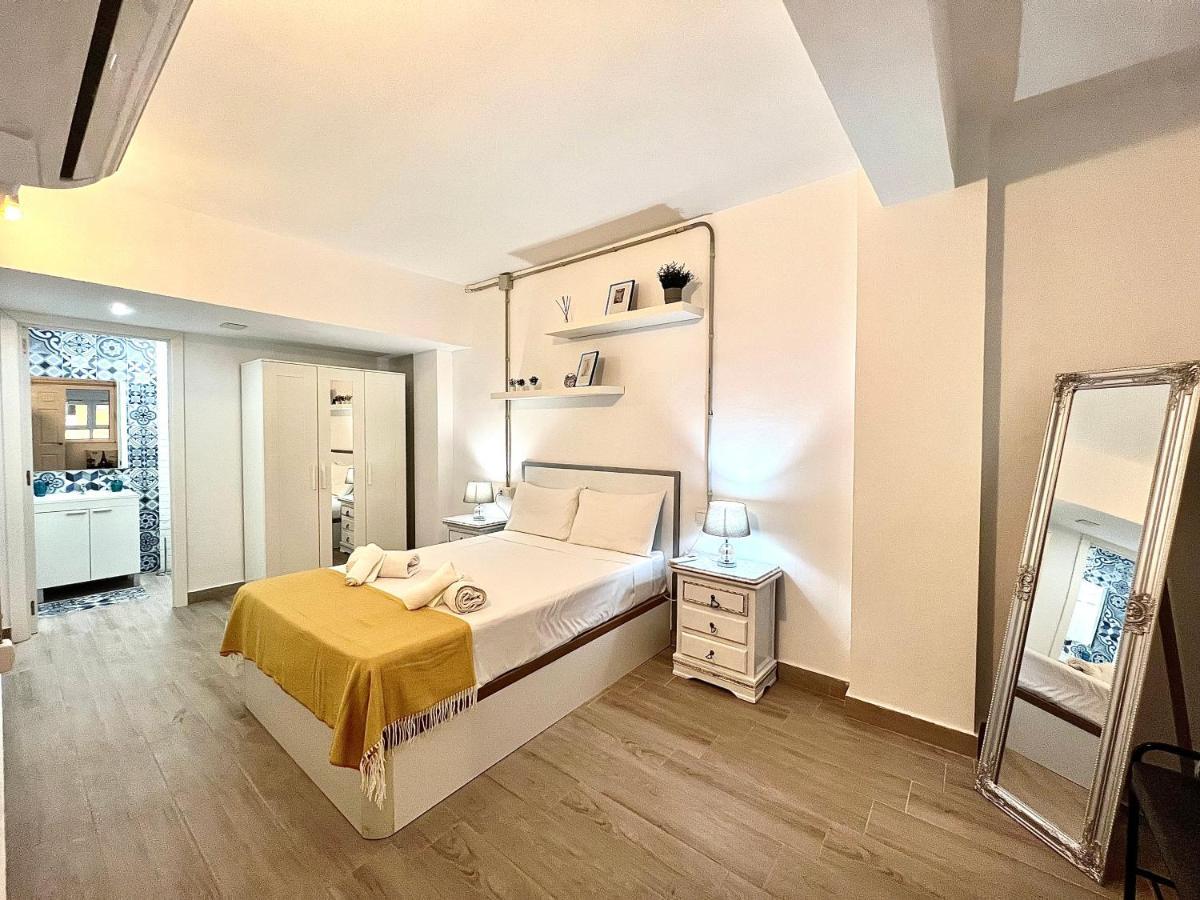 Appartement Duplex Huelin Iii & By Ele