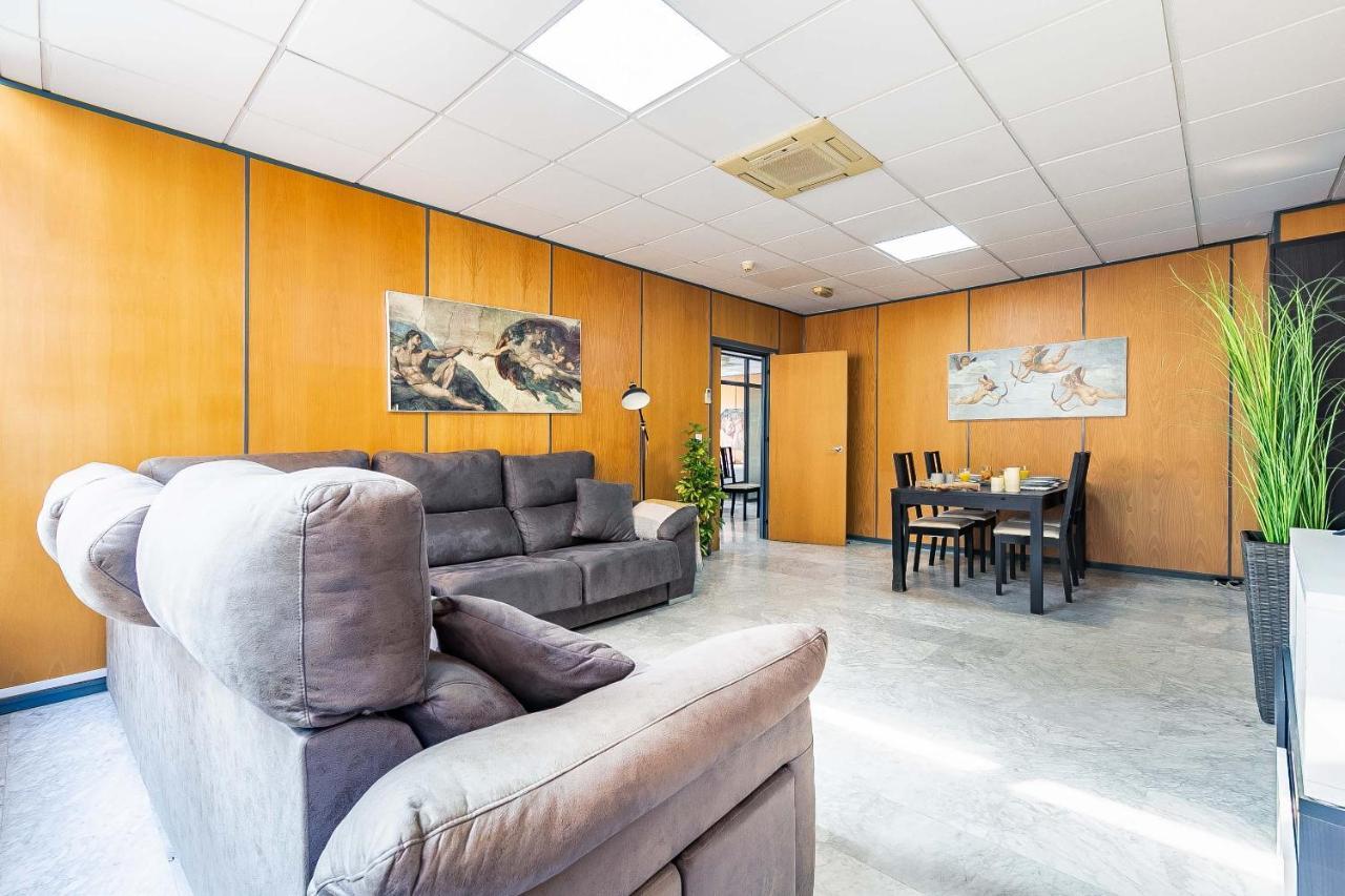 Grand Soho Ofihouse Apartment Malaga