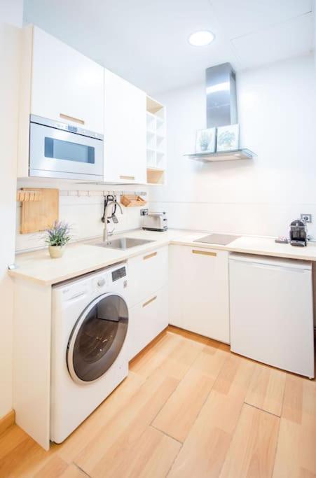 Apartment Relaxing With Parking In The Center By Rems Malaga