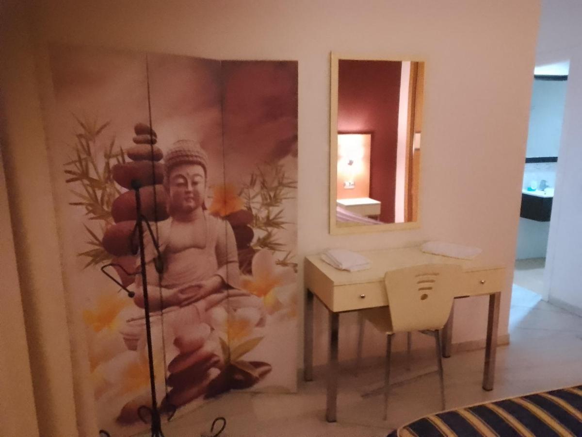Apartment C P Oasis Club *