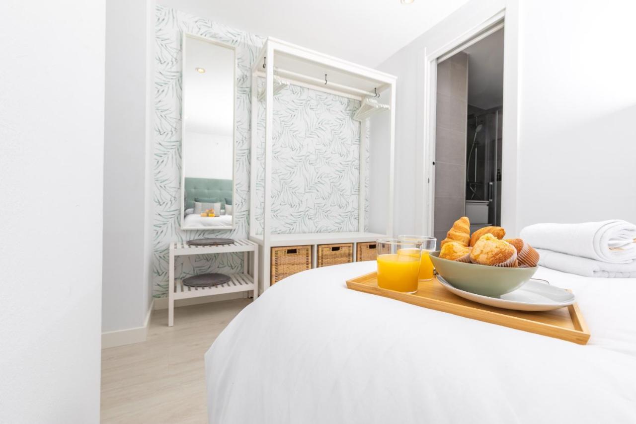 Apartment Carreteria, Central, Cosy With An Andalusian Patio Malaga