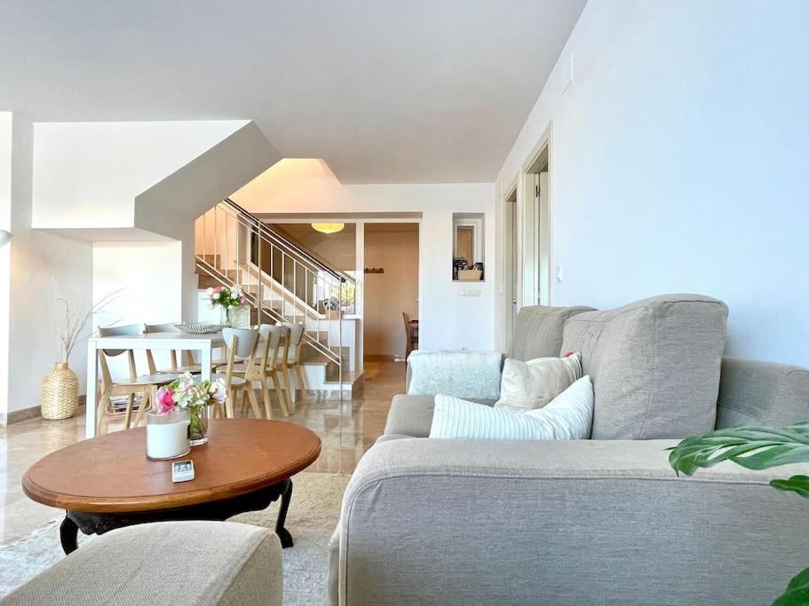 Navigolf La Cala De Mijas, Scandinavian Style 3 Bed Townhouse By Solrentspain. Сasa de vacaciones *