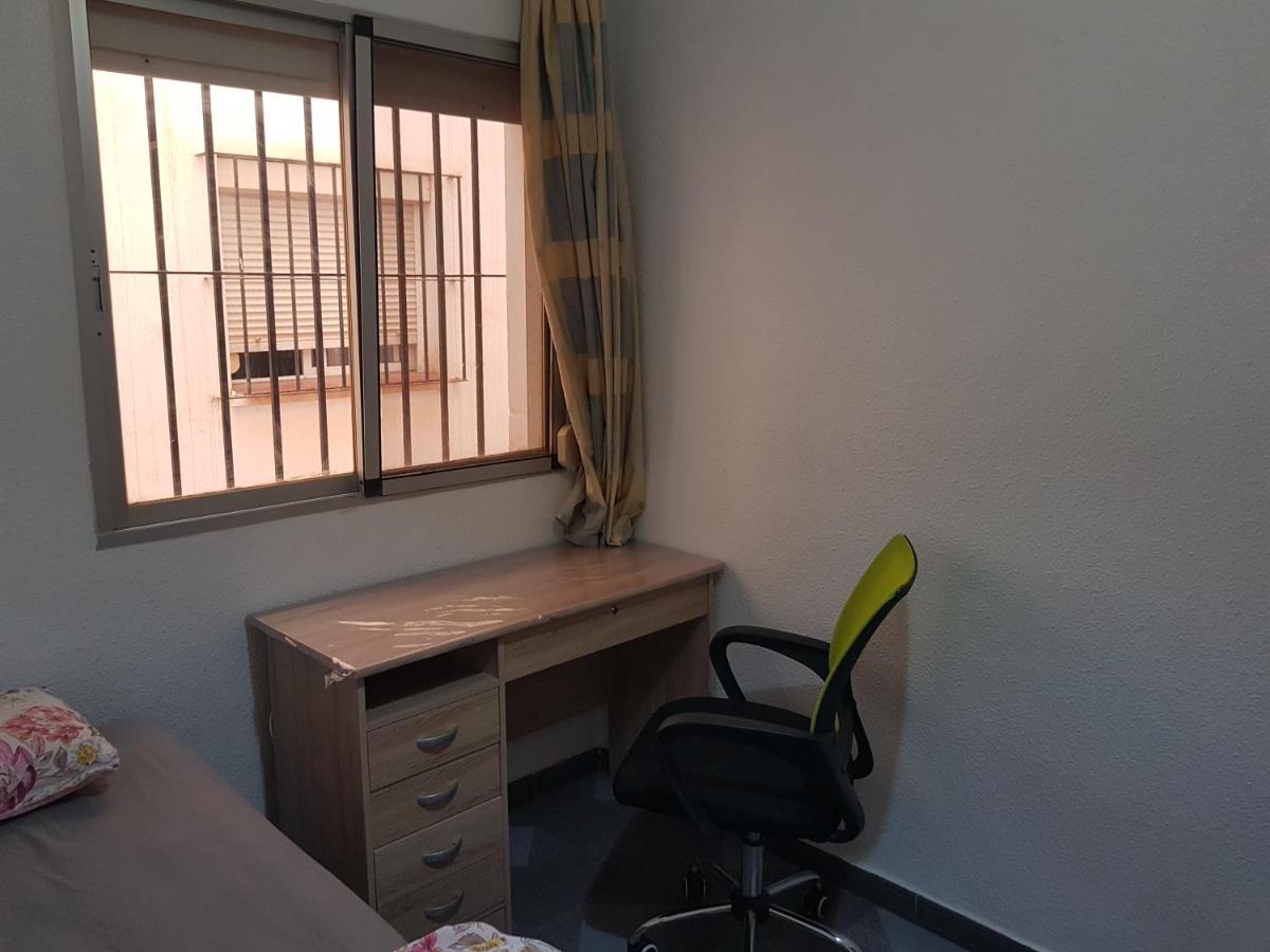 Kaz Bedrooms Apartment *