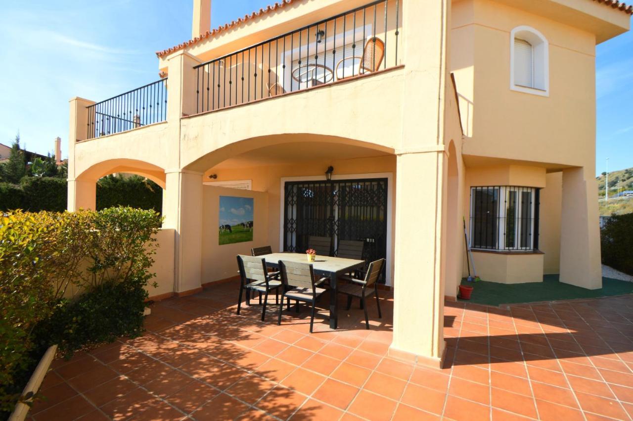 Holiday home Lomas De Riviera 3 Bed Townhouse *