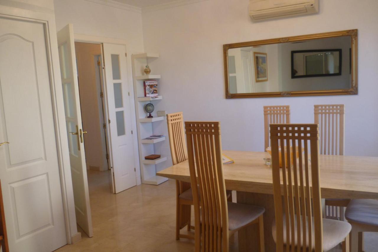 Lomas De Riviera 3 Bed Townhouse Holiday home Malaga