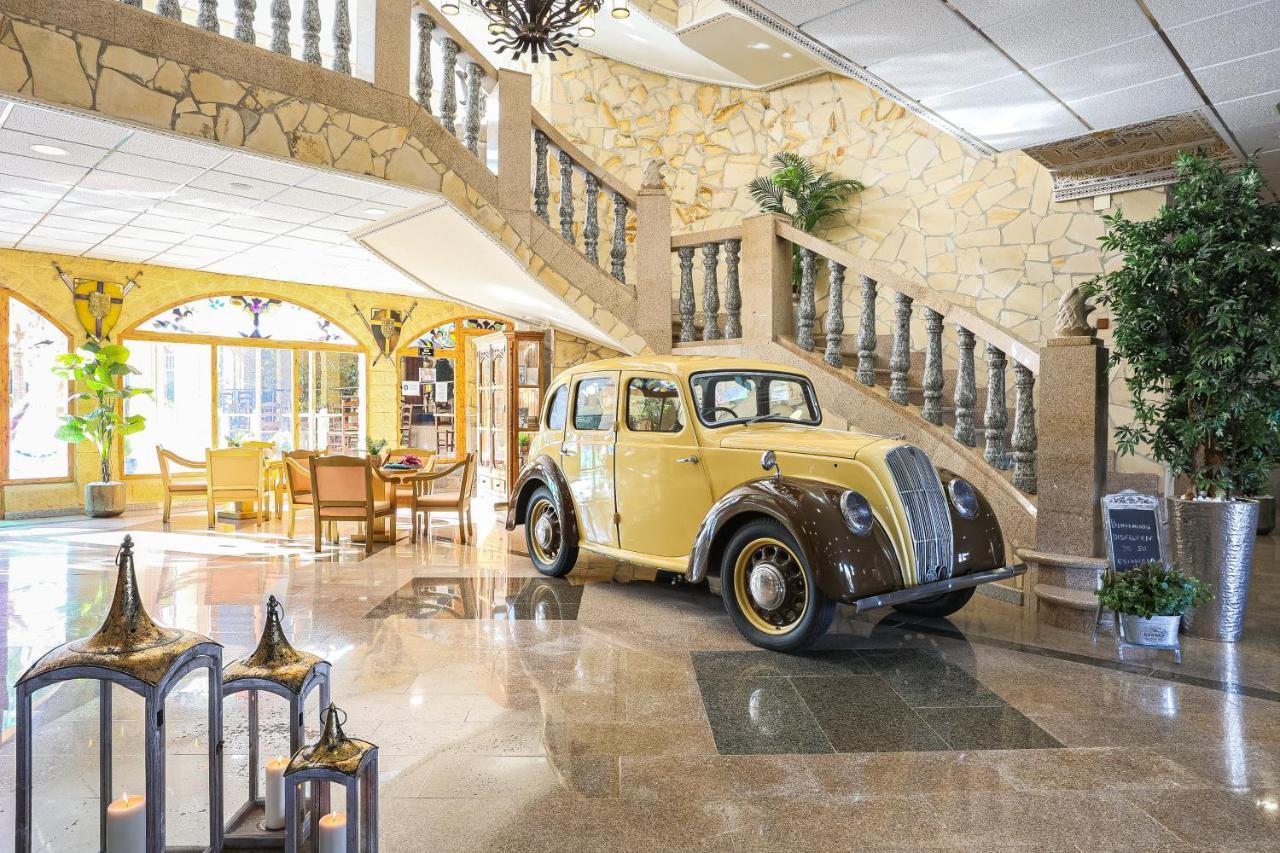 Plaza Del Castillo 4* Malaga