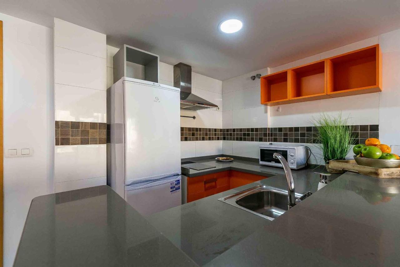 Carlos Haya Beautiful With Parking Apartment Malaga