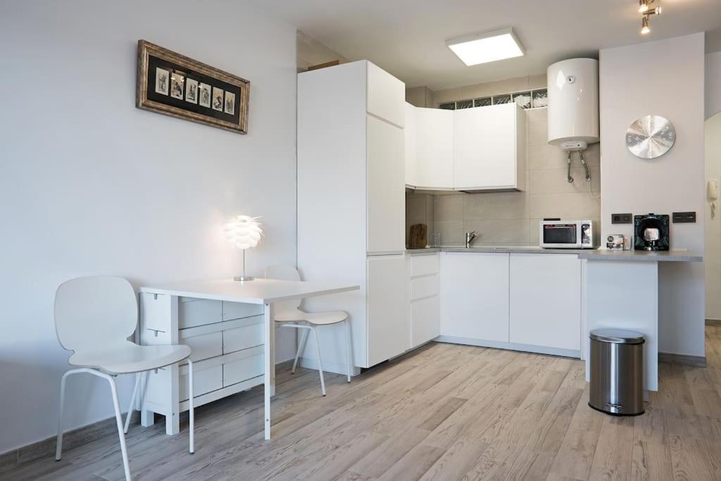 Estudio Loft En Can6 Malaga