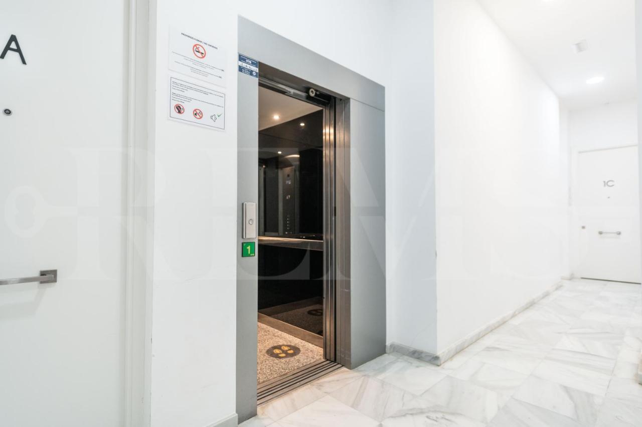 Classy In The Heart Of By Rems Apartamento Málaga