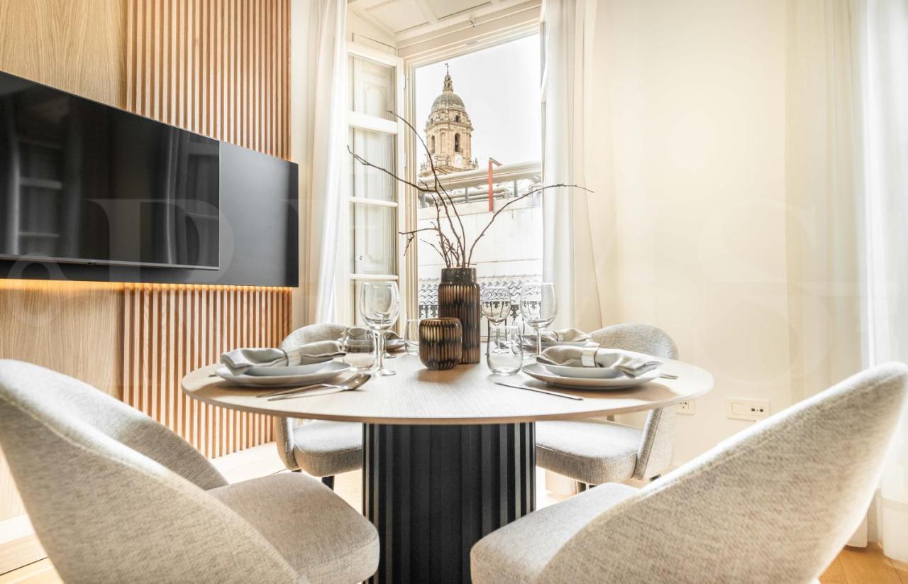 Luxe In The Historic Center By Rems Appartement