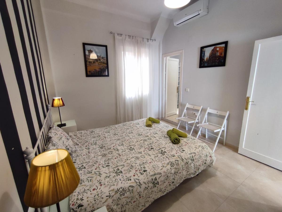 Manuel Agustin Heredia Apartment *