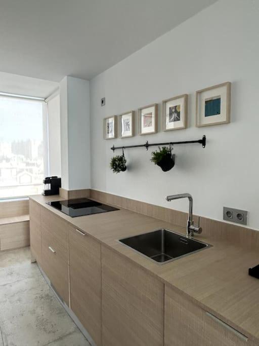 Apartment Moderno Y Completo Frente Al Mar *