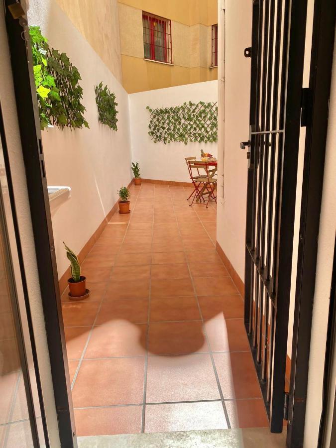 Apartment Relaxing With Lovely Patio
