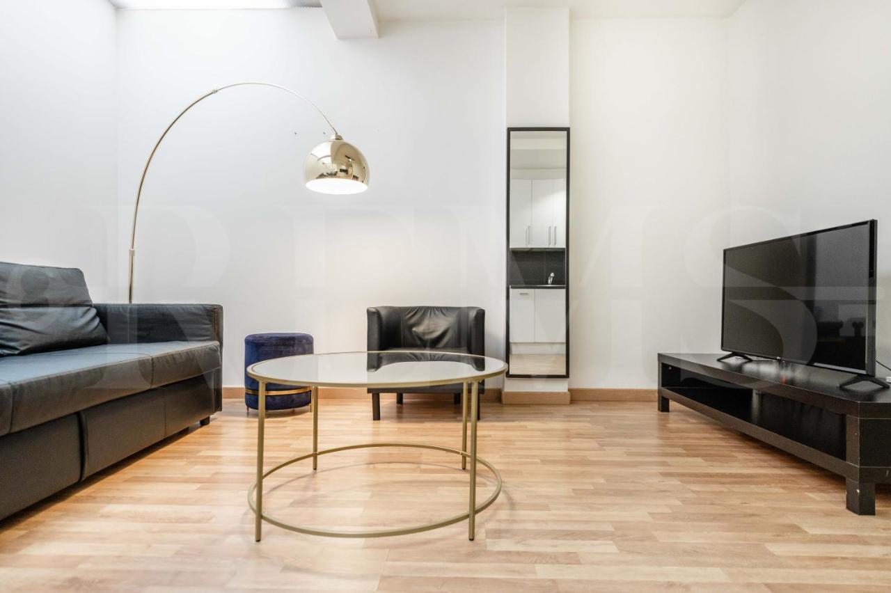 Modern Gem In Heart Of Malaga, Near Sights Rems Appartement