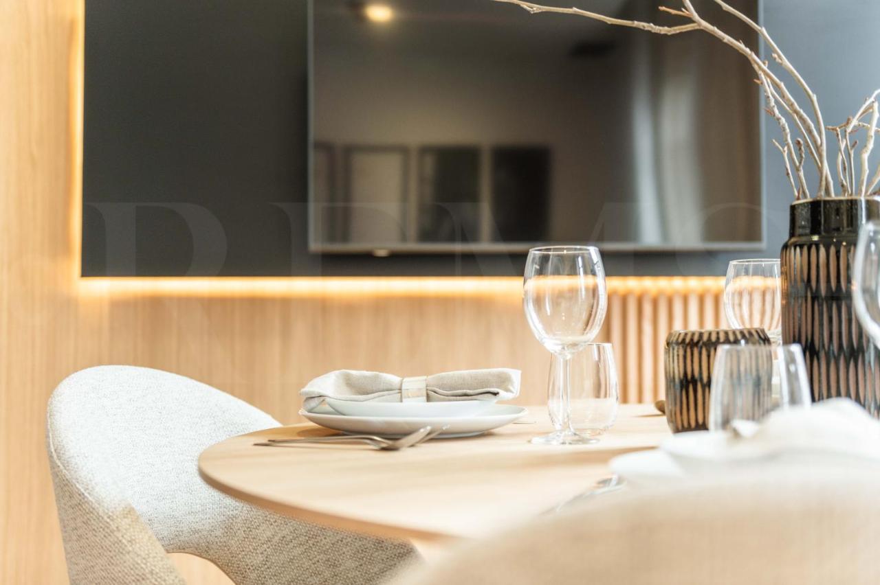 Luxe In The Historic Center By Rems