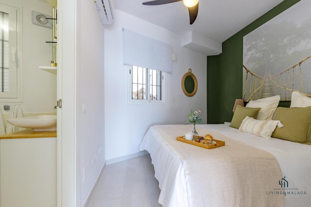 Living4malaga Sea View Deluxe Apartment *