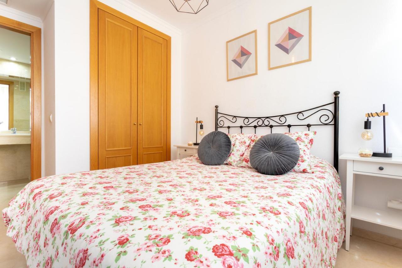 Araucaria Garden & Parking Apartment