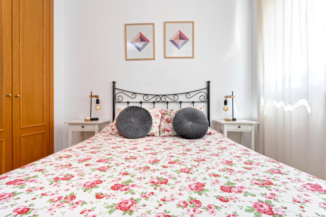 Araucaria Garden & Parking Apartment