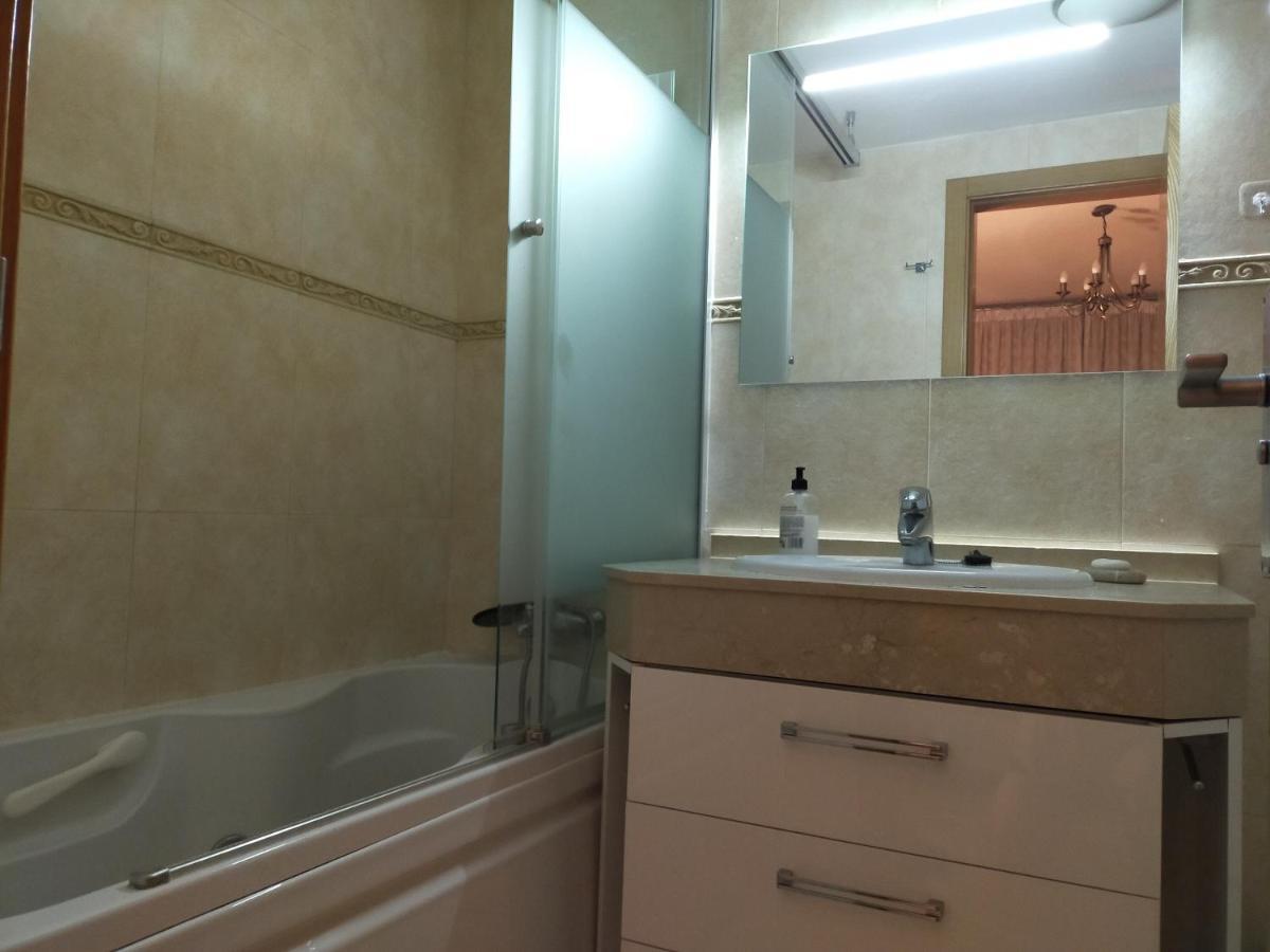 Apartment Paseo Maritimo Antonio Banderas