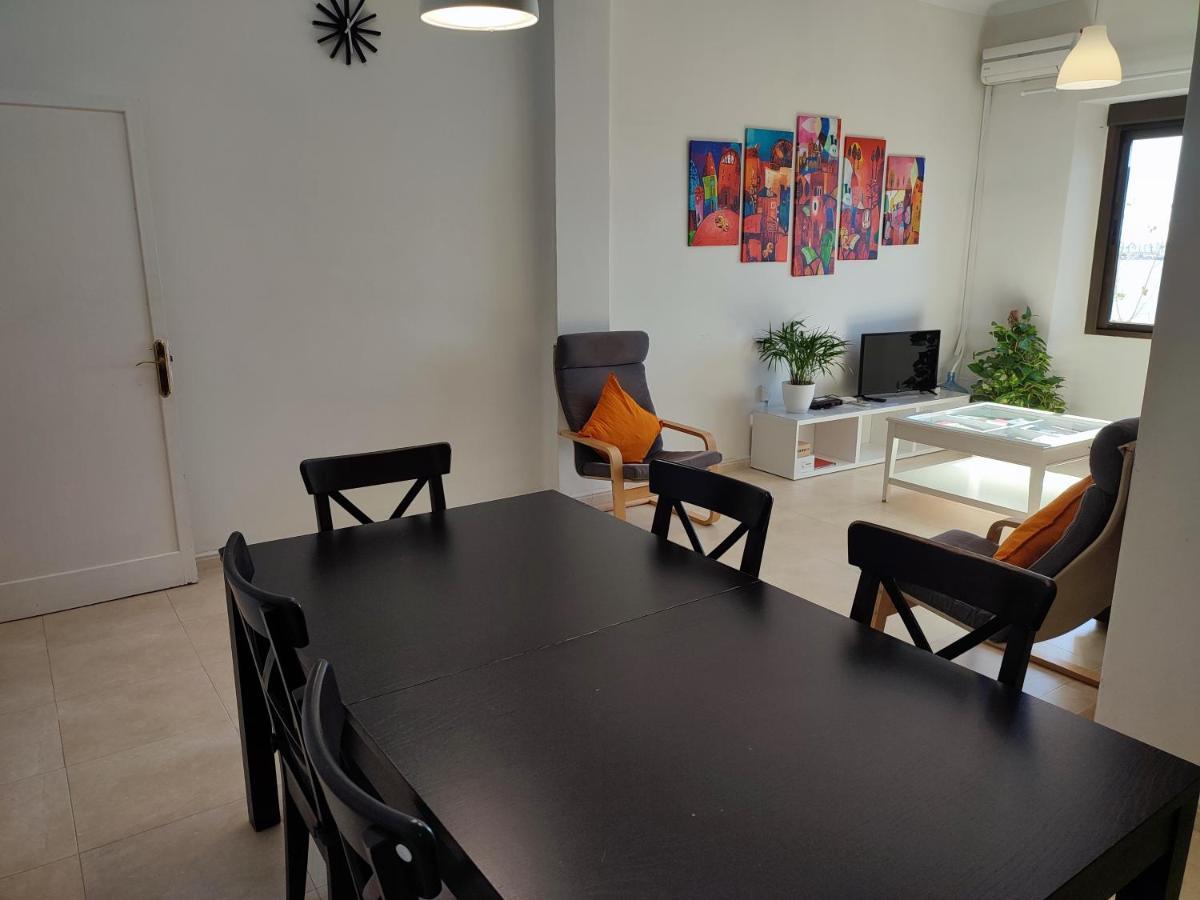 Manuel Agustin Heredia Apartment *