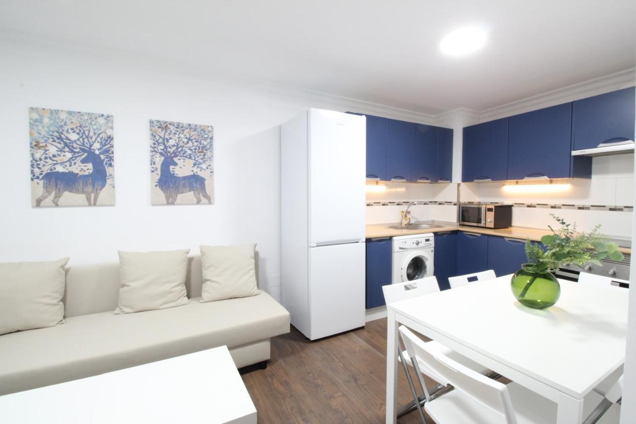 Del Parque Flats Catedral Family Apartment *