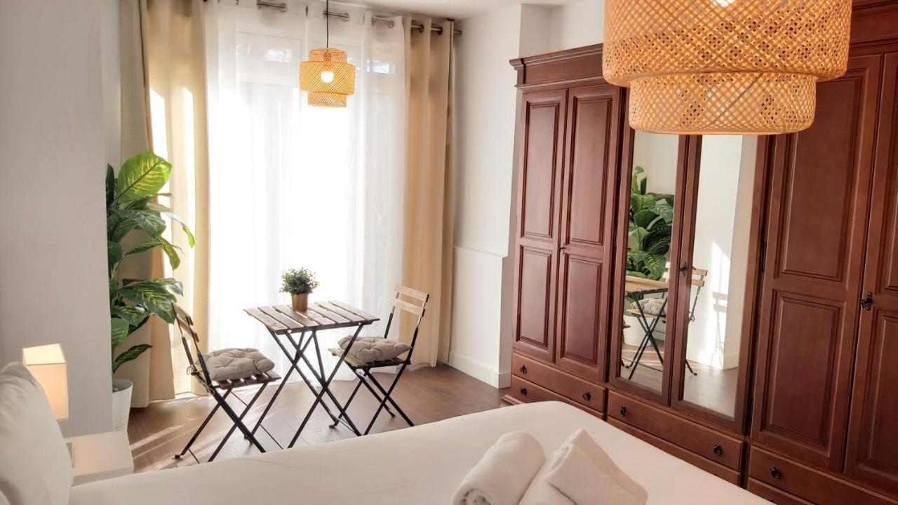 Del Parque Flats Catedral Family Apartment