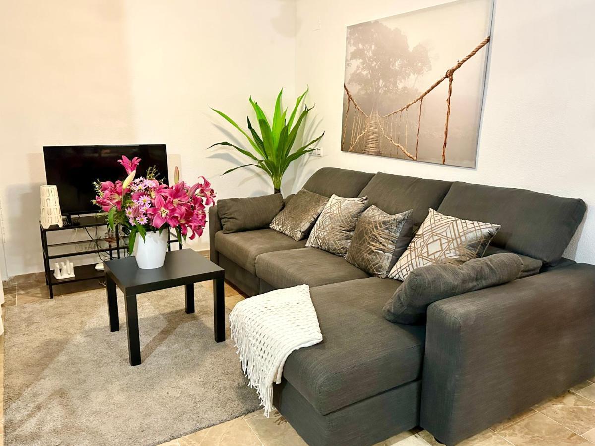 Charming With A Stunning Sea View Apartment Malaga