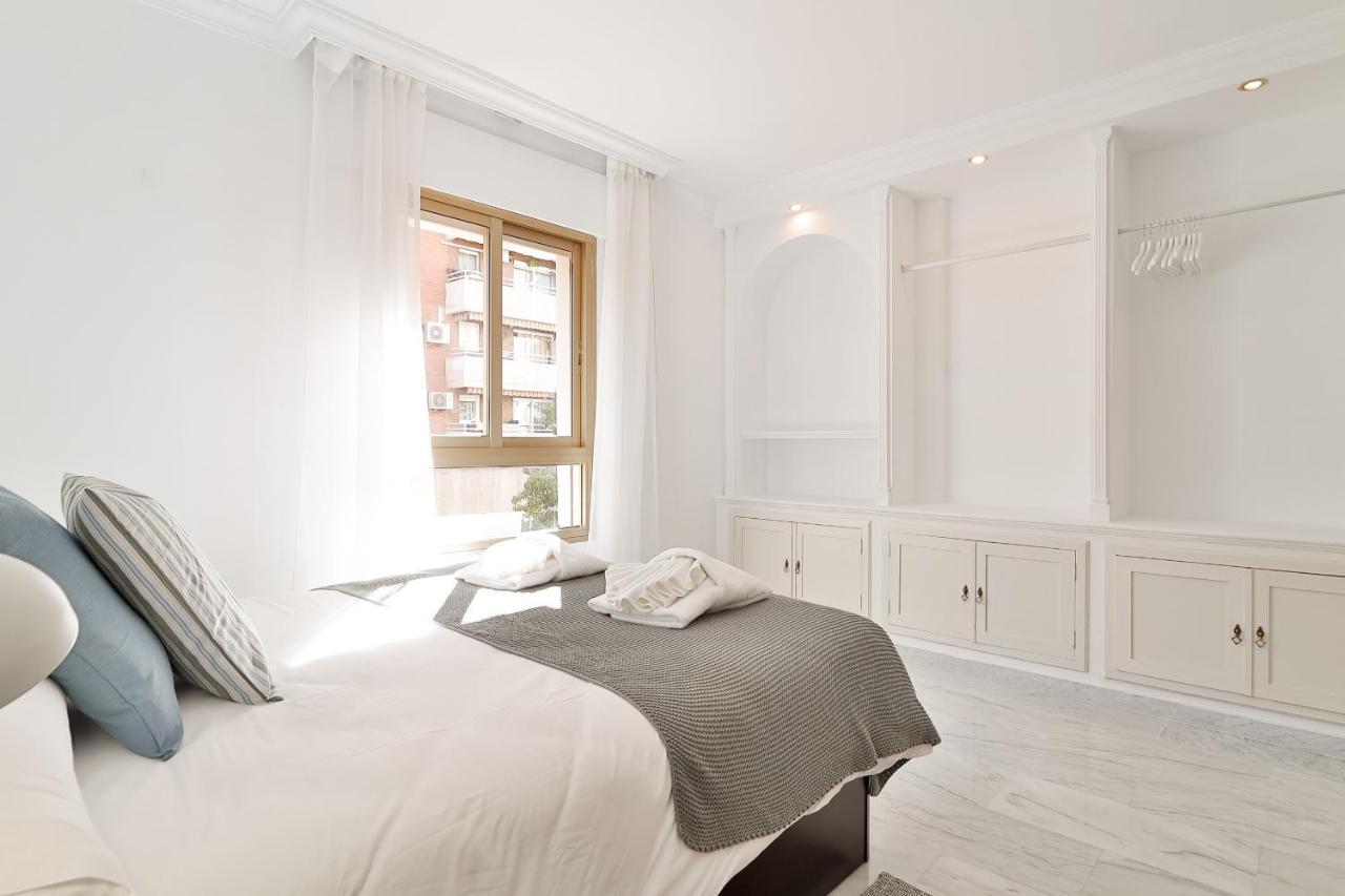 C9 Roomy Luminous 5 Bedroom In Town Málaga