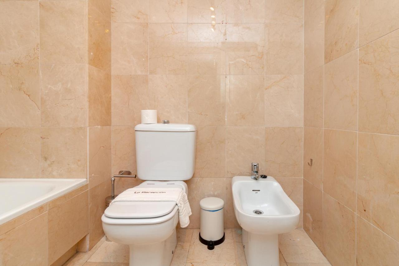 C9 Roomy Luminous 5 Bedroom In Town Apartamento *