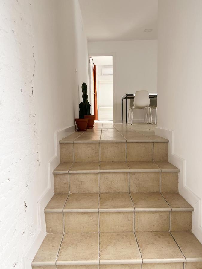 Economical Homes In Center Apartment *