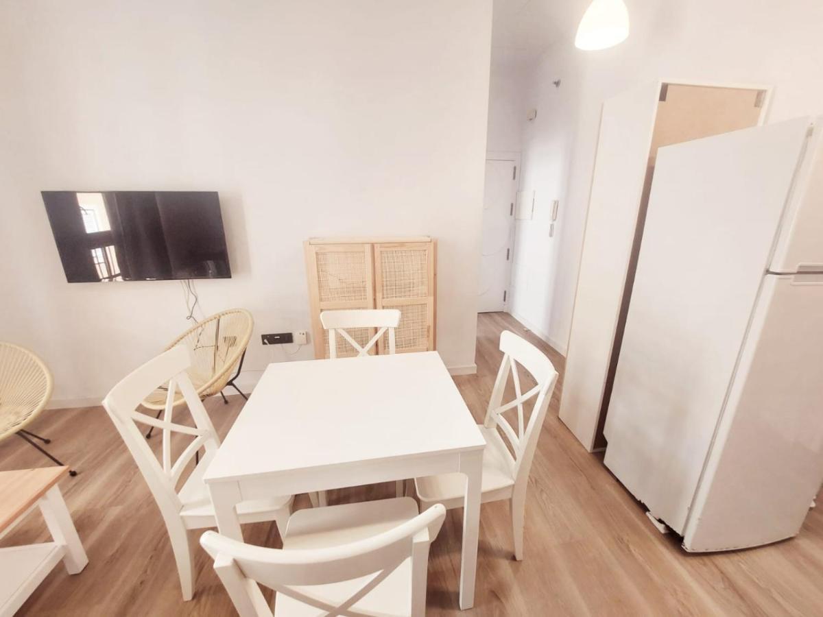 Dona Elvira Carreteria Apartment