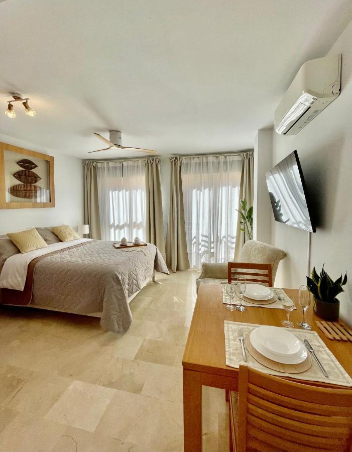 Ivory Málaga