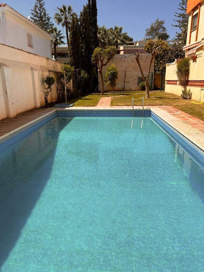 Pedregalejo Playa, Piscina Y Parking * Malaga