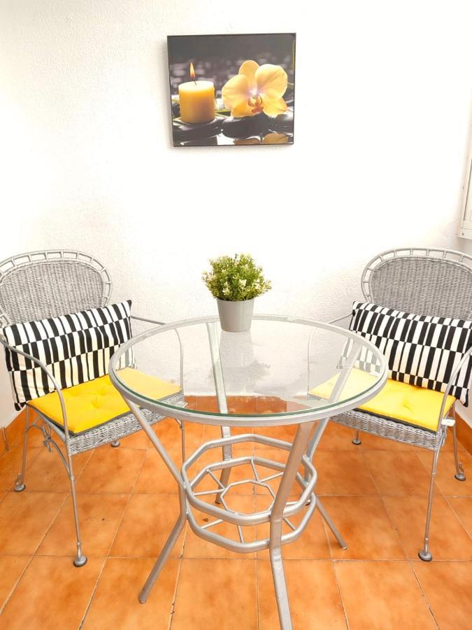 Apartment Pedregalejo Playa, Piscina Y Parking *
