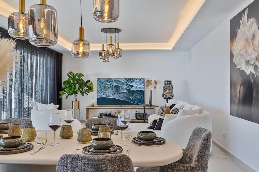 Stunning Luxurious Apartment. Apartment