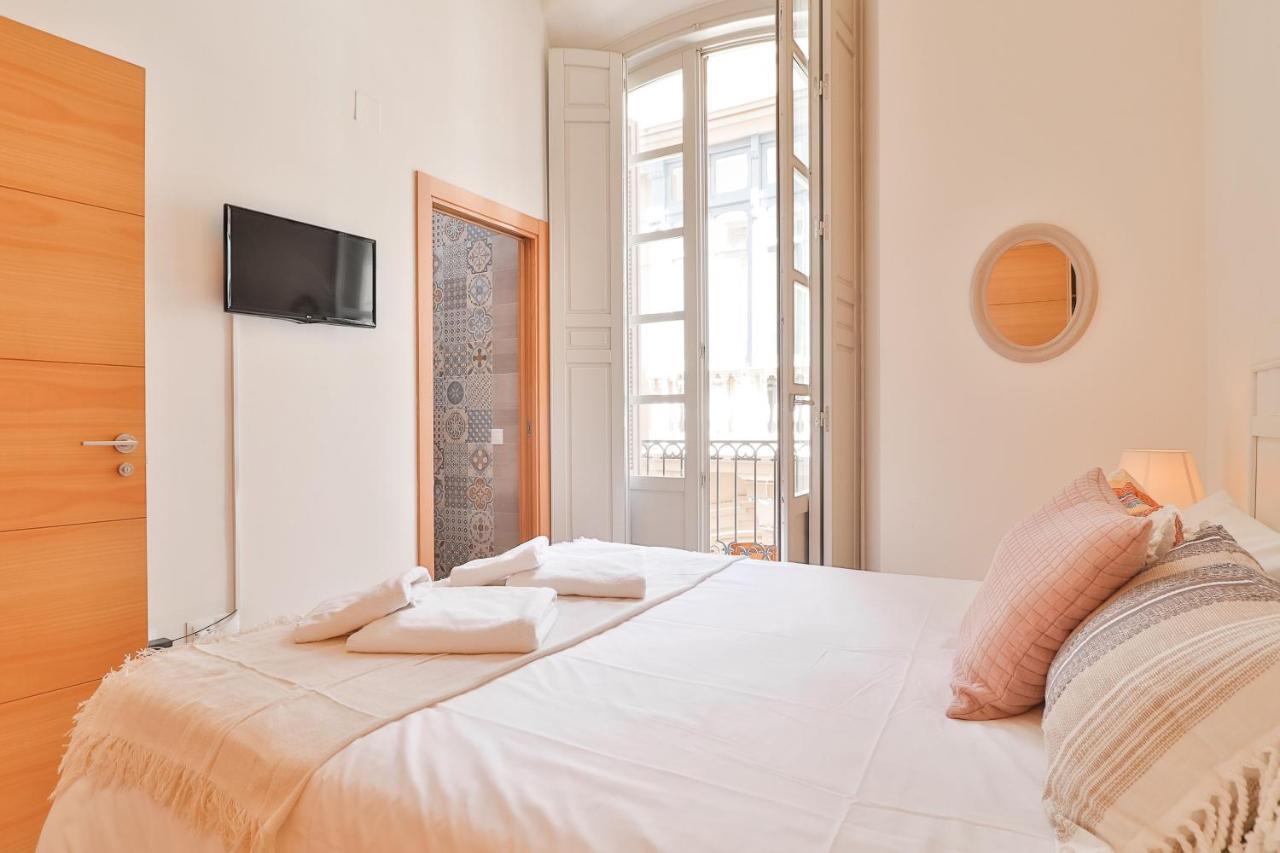 Flat 2 Bedrooms In The Center Apartment