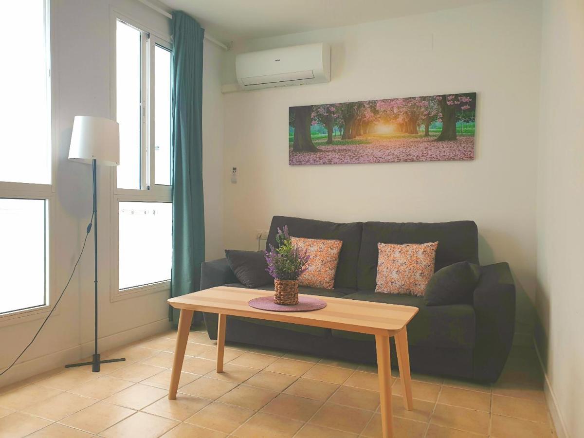 Apartment Economical Homes In Center Malaga