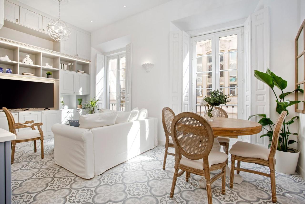 Genteel Marin Garcia Apartment *