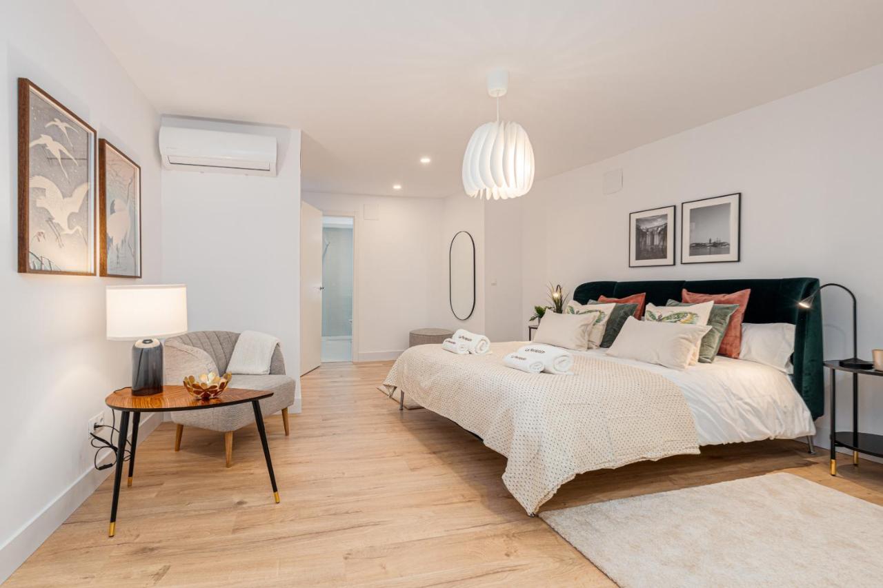 Apartment C26 Gorgeous 4 Bdrm In Plaza Uncibay