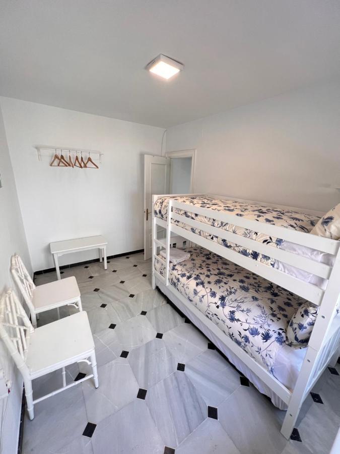 Pedregalejo Playa, Piscina Y Parking Apartment